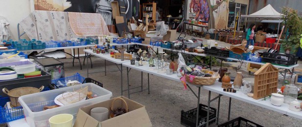 Brocante en extérieur